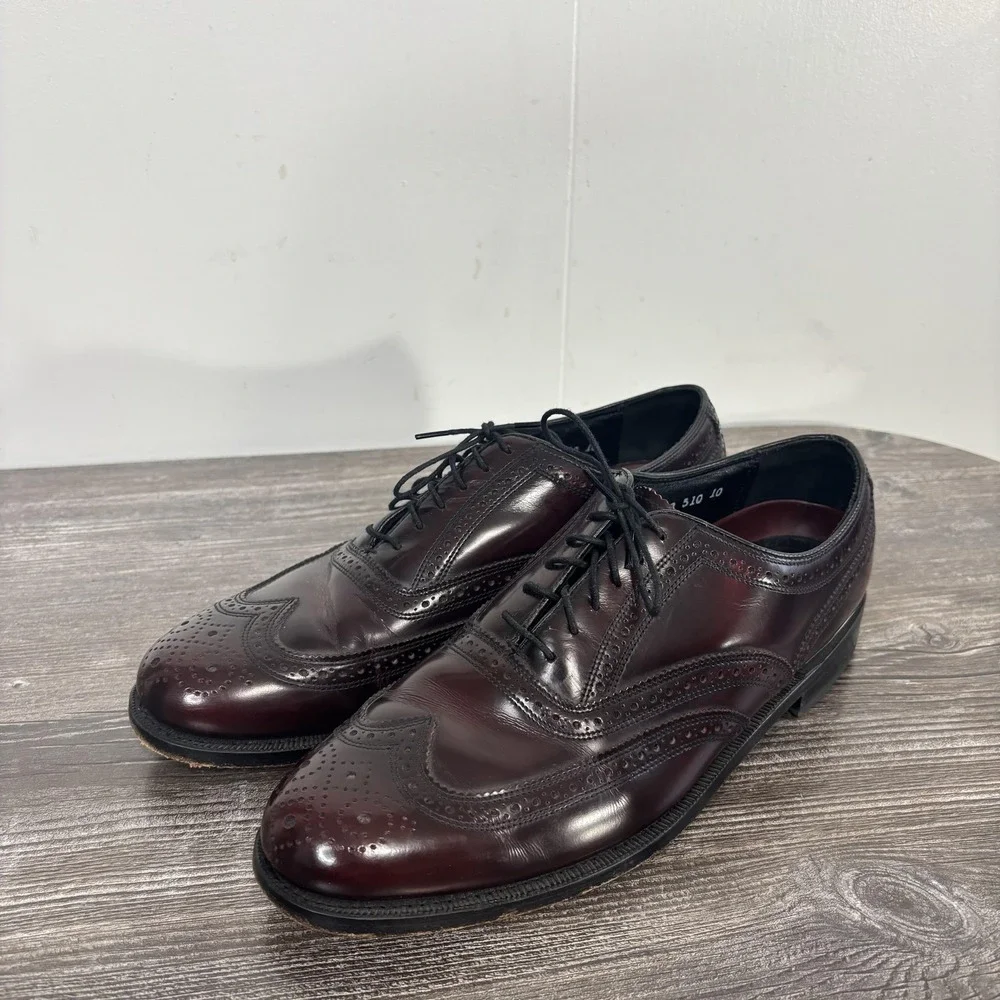 Florsheim 30300 Shoes Mens 8.5 D Brown Leather Wingtip Oxford Dress Lace Up